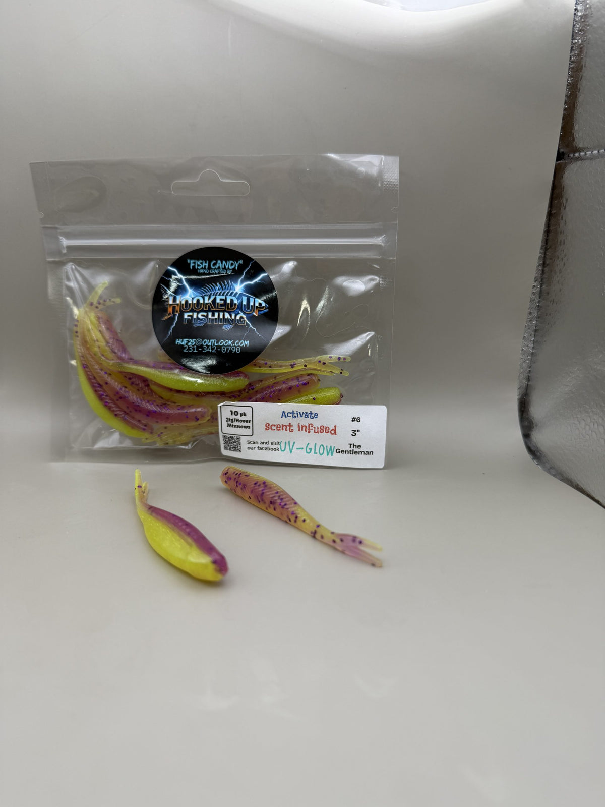 Tracer Shad 3" #6 The Gentleman (Old Versino) image 0