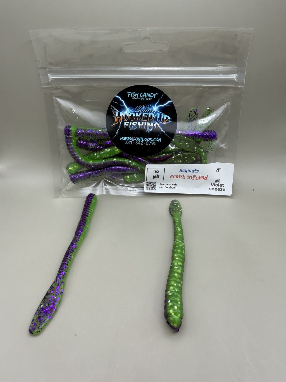 Paddle Tail Worm 4" #2 Violet Sneeze image 0
